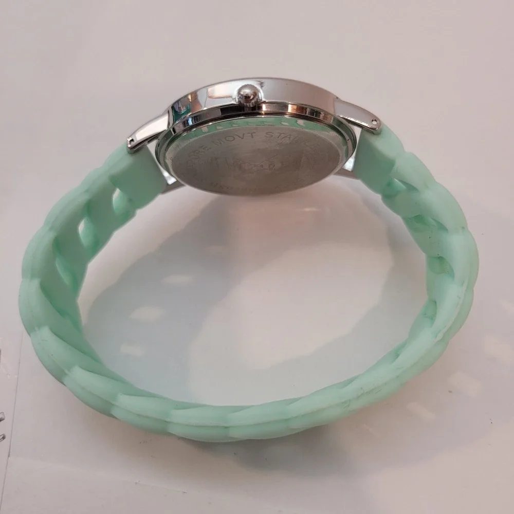 BWC‎ Wrist Watch Womens Mint Green Silicone Strap Oversized Dial Digit Ladies